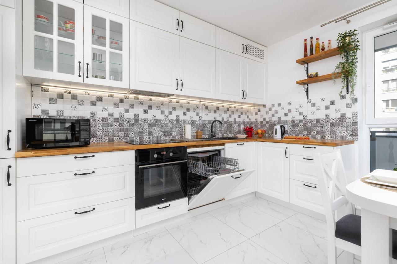 Old Town Bastion Walowa Apartments By Noclegi Renters غدانسك المظهر الخارجي الصورة